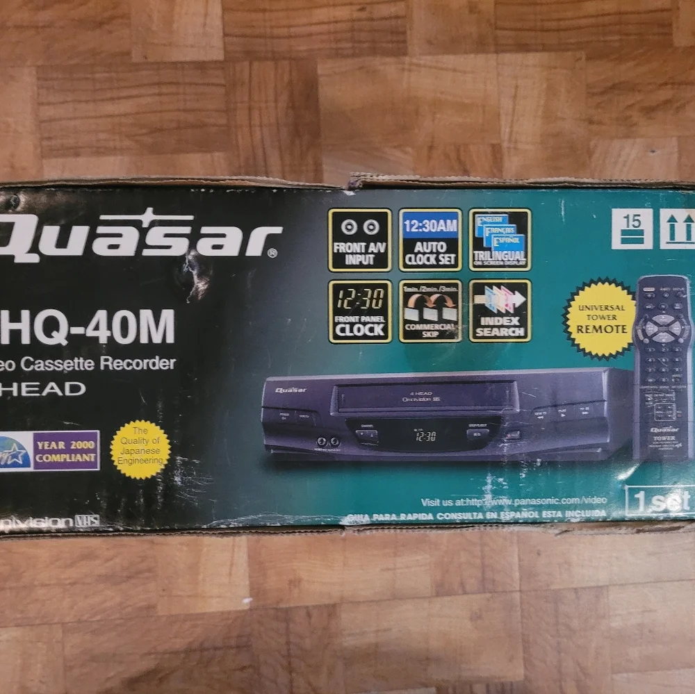 NEW QUASAR 4 HEAD VCR CASSETTE RECORDER IN THE ORIGINAL BOX.